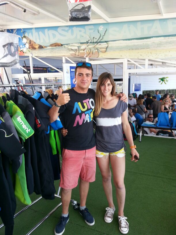 parreshop's tweet photo. Team  @parreshop #showroom #club de windsurf santpola 
@leticiaquesadap y Roberto
@ParresCenter http://t.co/6KRXSkyDxw