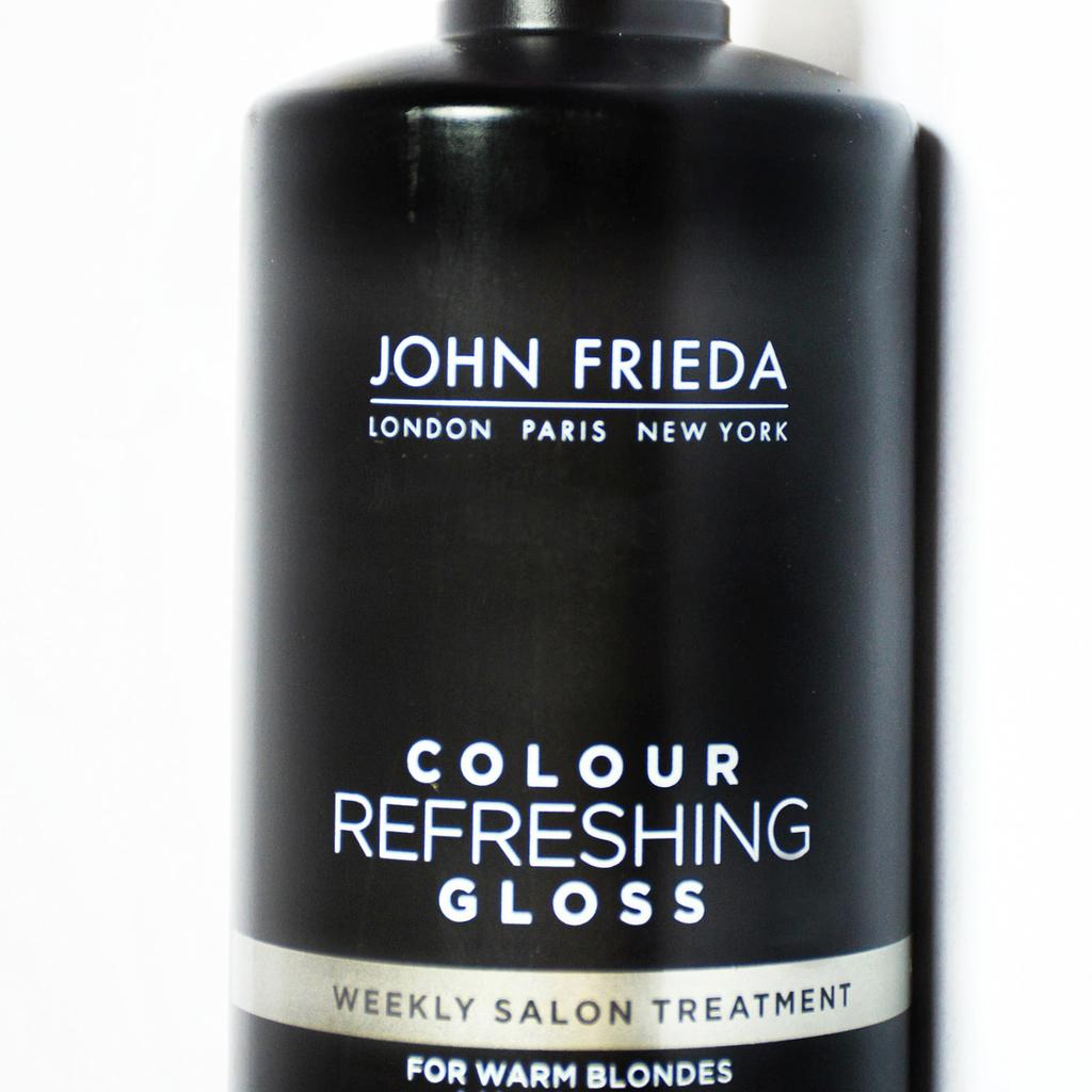 I💚@JohnFriedaUS 
Colour Refreshing Gloss para mi cabello. Perfecto para mamis ocupadas! #ad #meandjohn #mombeautytips