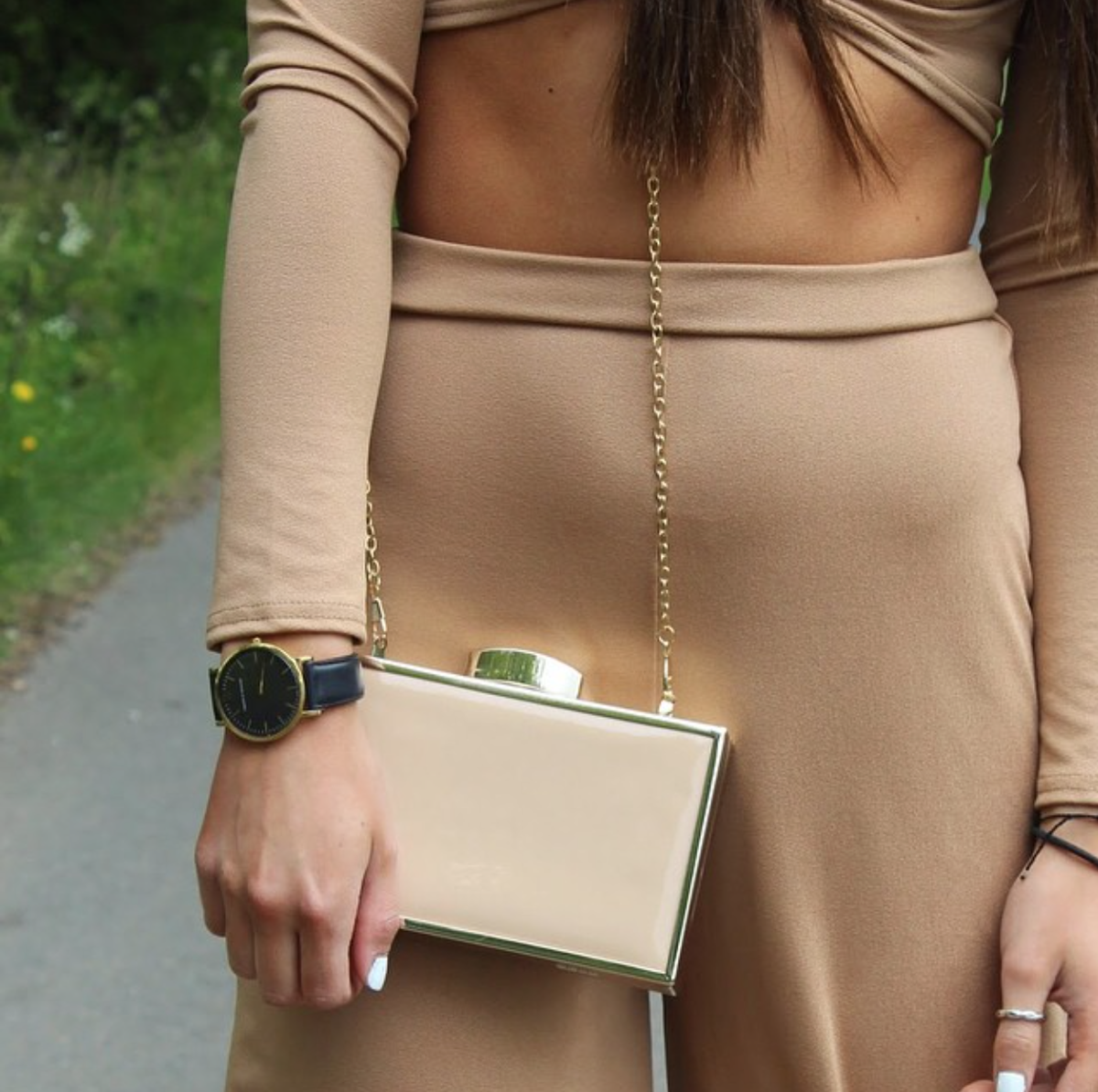 #Regram <a href="/mysiswardrobe/">My Sisters Wardrobe Xo</a> styling our 'Vera' clutch 💜 #clutch #fbloggers #fashion #bag #armcandy vintagestyler.co.uk/vera-nude-pate…