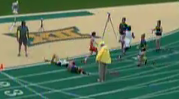 TXMileSplit's tweet photo. Lay it all on the line! Crazy finish in 5A 800! Aaron Hurd FTW over Esteban Reyes 2:02.44-2:02.45! #TAPPSTFState http://t.co/mZLPG279fG