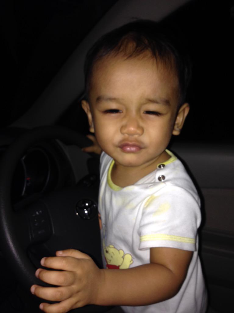 my new driver he is so handsome.. mmuach #foreverOne#