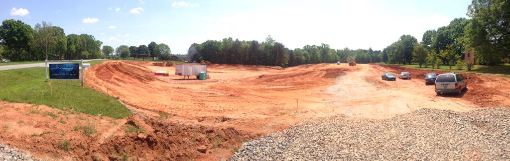 DiscoveryHKY's tweet photo. Lots of Dirt? We see lots of #Progress! We are excited about our future home on Startown Road! Go by and check it out http://t.co/kM14klk6Ed