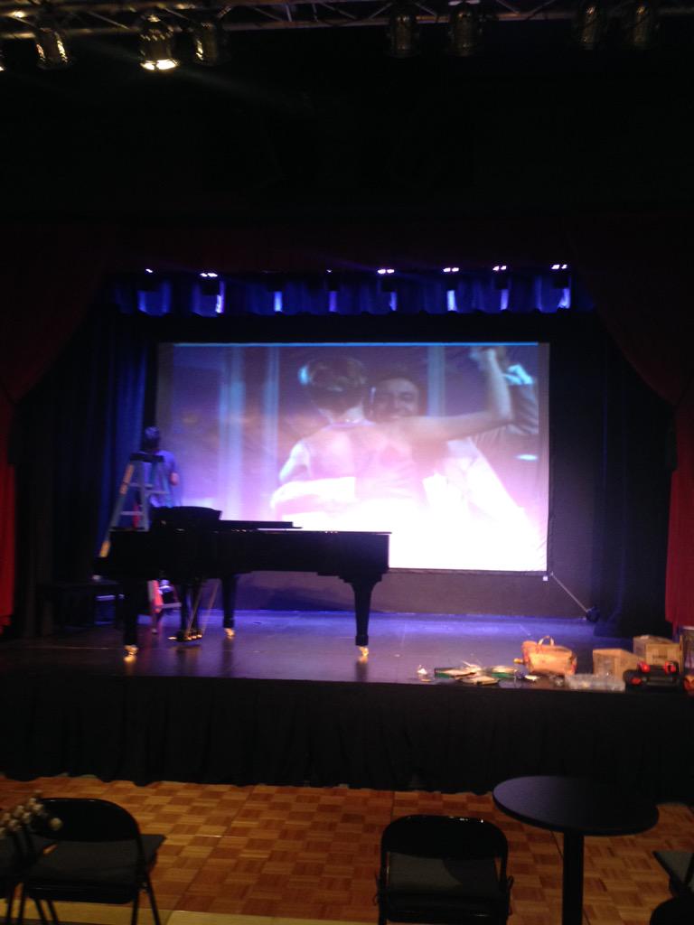 nelsonpiano's tweet image. Tonight in San Pedro! Dance with Peter Sellers and Discovery Project! #discoveryproject #grandannex #exploringmars