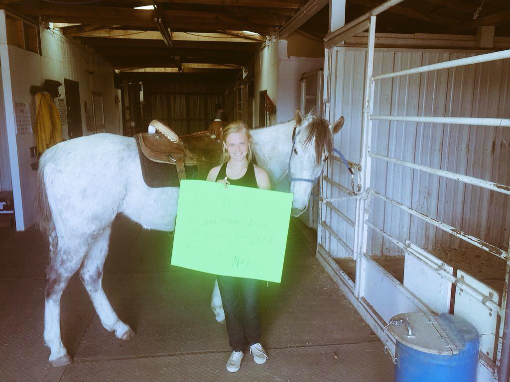 rodeolyfe's tweet image. Rodeo prom proposals are always in for the win