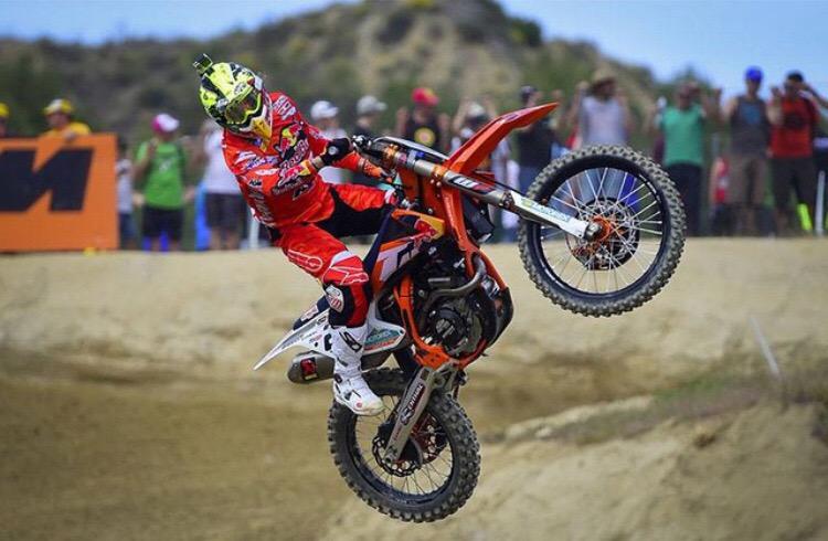 Prima vittoria di qualifica per <a href="/Antoniocairoli/">.</a> con la 450. #MXGPSpain