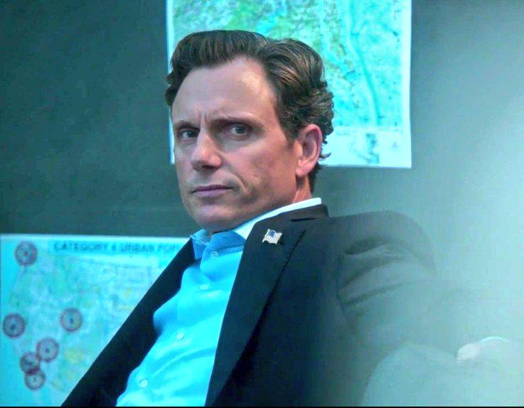 Reds_Logic's tweet photo. "That is me being in love with another woman." DAMN SON! #OlitzSaturday http://t.co/OOxFWAo3sR