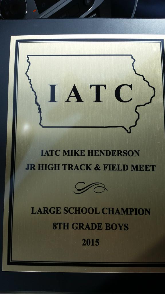 JagTrackField's tweet photo. Great work this season to our future Jaguars! http://t.co/0tfFLmjR82