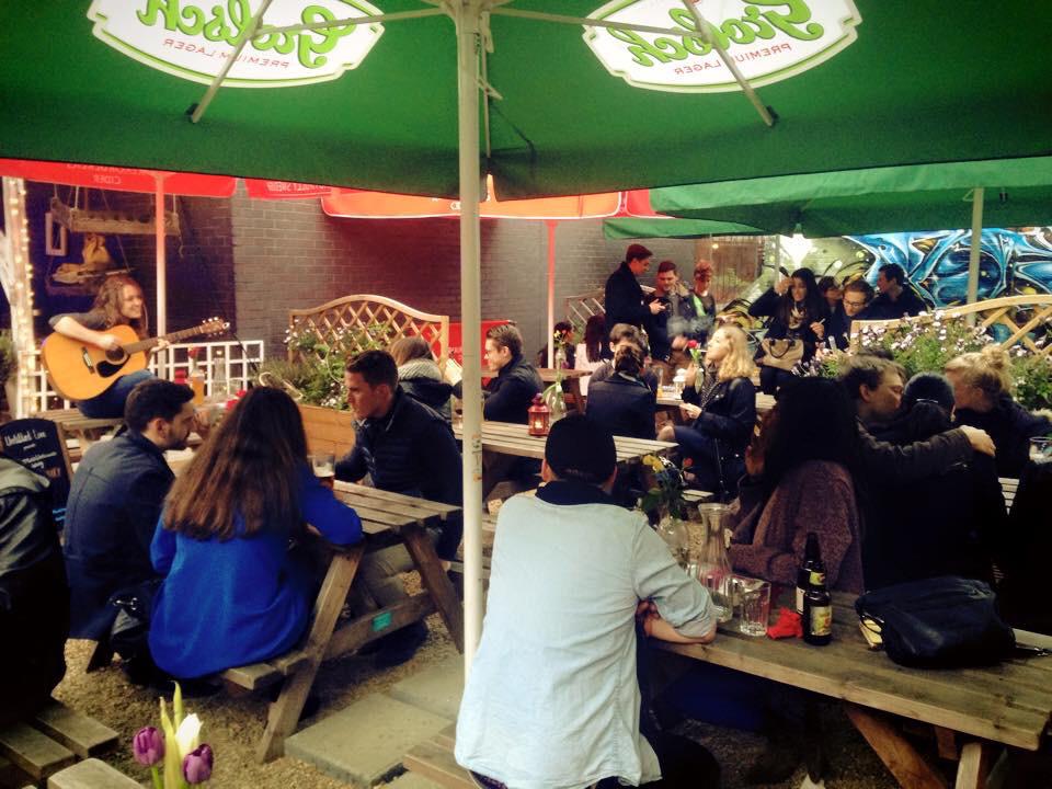 UntitledMusicUK's tweet photo. 21 degrees tomorrow-there's only 1 place you gotta be...@rollingstockLDN!!! It's Ribs Sunday and #UntitledUnplugged! http://t.co/Z5jWwcSKT4