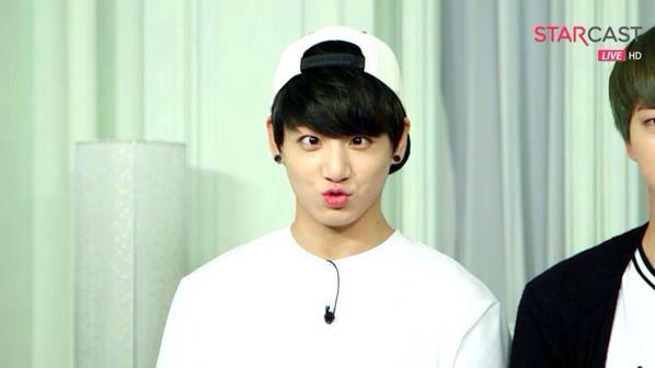 GC_Sehun94's tweet photo. #mf to @itsbora_ cilukba/? http://t.co/bDZ2mQLjkd