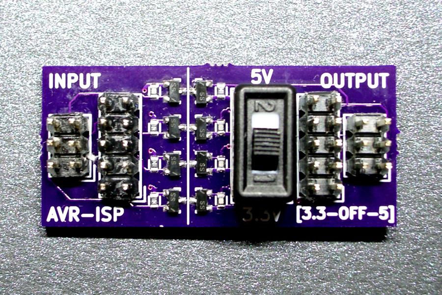 _madworm_'s tweet photo. #AVR #ISP level-shifter. Upgrade 5V-only programmers (#usbasp, #usbtiny...) for #TRUE 3.3V operation (VCC + I/O). http://t.co/C6lQk9v5hB