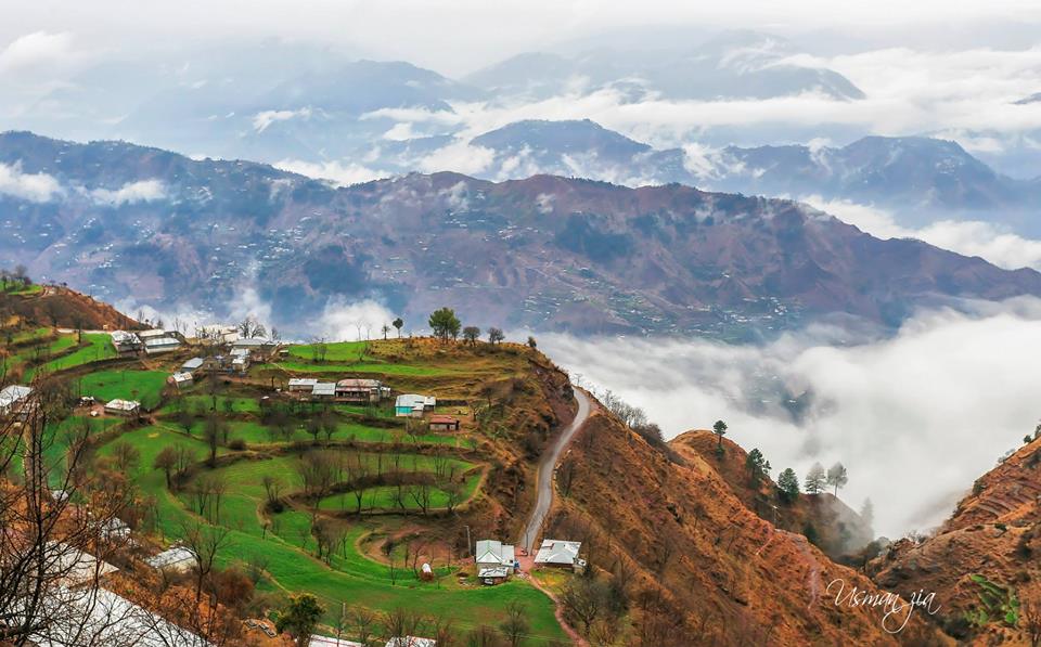 BeautiesOfPak's tweet photo. Azad Kashmir #BeautifulPakistan http://t.co/vtbzkSLOGX