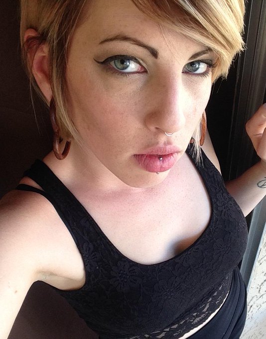 I go LIVE @RealTimeBondage in an hour! (11:30) sign up, log in, cum and help torture me! <3 http://t<a class="tags" href="/tag/realtimebondage">@realtimebondage</a><a href="/tag/bookme"class="tags"><span>#bookme</span></a><a href="/tag/porn"class="tags"><span>#porn</span></a><a href="/tag/producers"class="tags"><span>#producers</span></a><a href="/tag/alt"class="tags"><span>#alt</span></a><a href="/tag/knowyourstatus"class="tags"><span>#knowyourstatus</span></a>