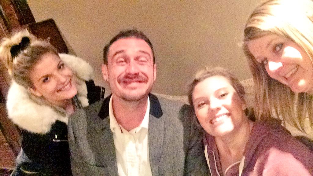 1990_leigh's tweet photo. Rash Friday with these rugrats http://t.co/yH0CAZIVlP