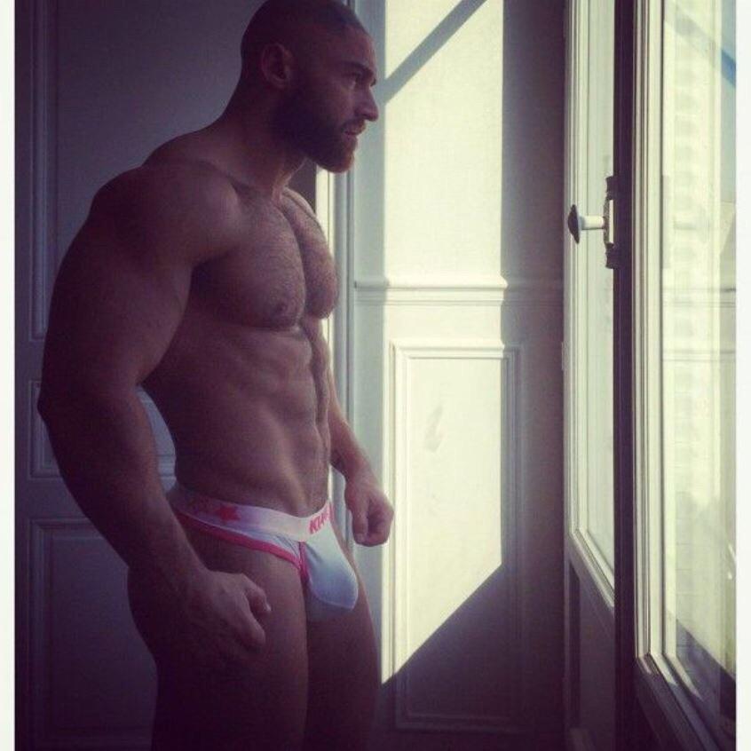 daletampa2's tweet photo. “@Pleezer_m: Massive bearded fucker http://t.co/qDhdg8jdq0”hell yeah fukkerz