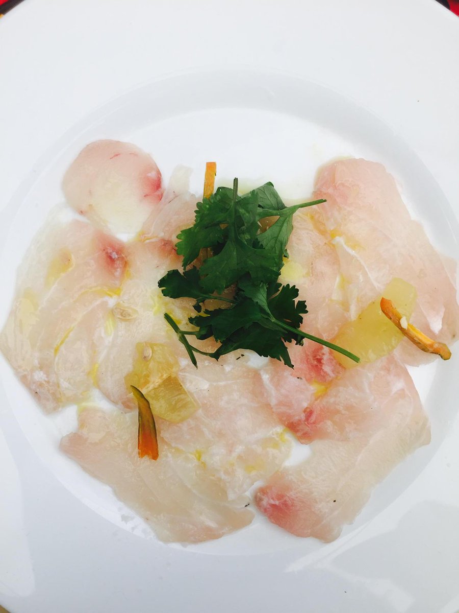 CantinitaPop's tweet photo. #carpaccio Marlin/Lima/aguaderosas #venacomerrico #cubetazo #KeepItPop @ColoniaEscandon @LaNapolesDF @VidaCondesa http://t.co/nCXvADsrJx