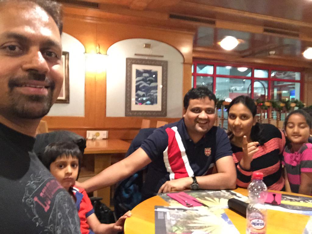 b4lr0grulz's tweet photo. Day 2 : Awesome drive through Furka Pass. Went in a "car on a train" and reached Zermatt. Great experience!
#EuroTrip http://t.co/svIKam97Zl
