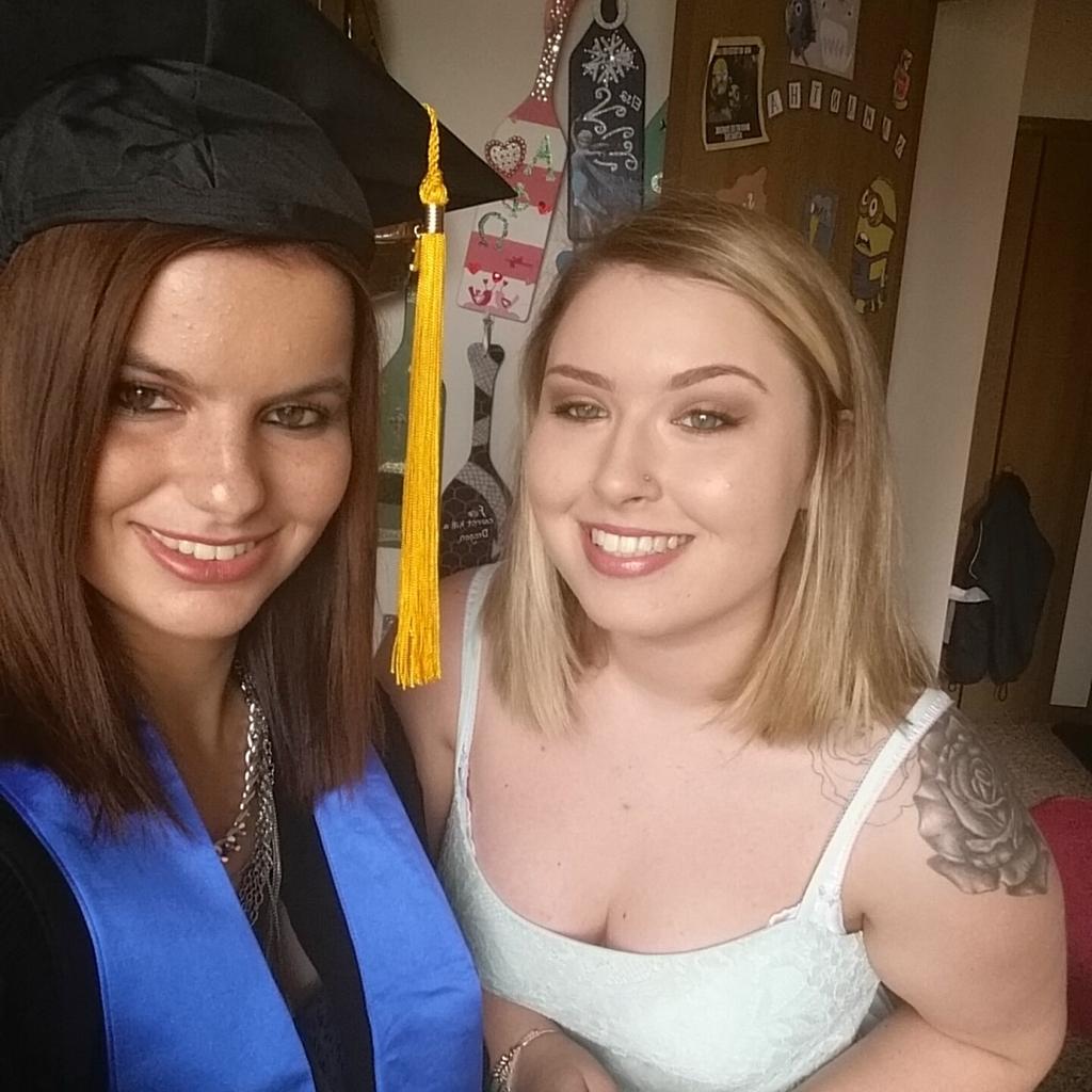 Sadler93's tweet photo. Graduation day! http://t.co/s2qtAdZIfS
