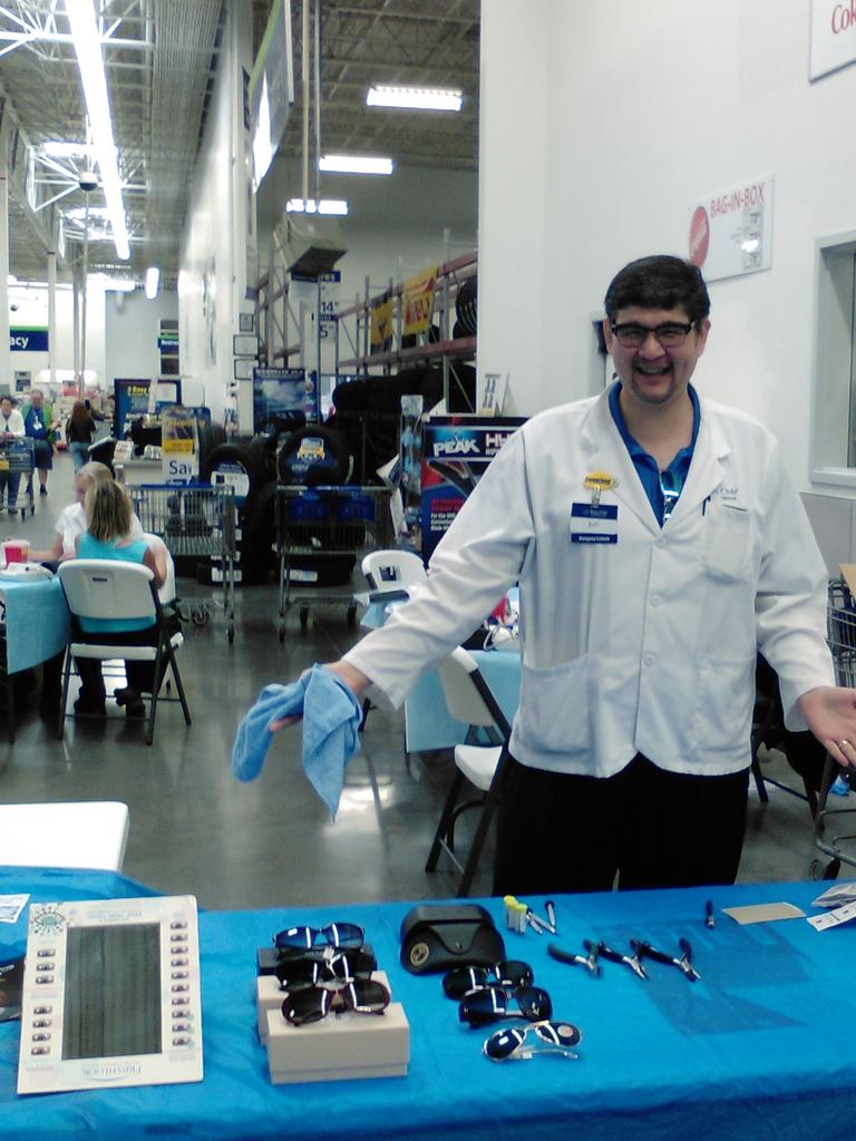 alexahnod's tweet image. A FREE health screening event at Sam&apos;s Club on Aurora. Vision screening, blood work... #GiveBacktoCommunity