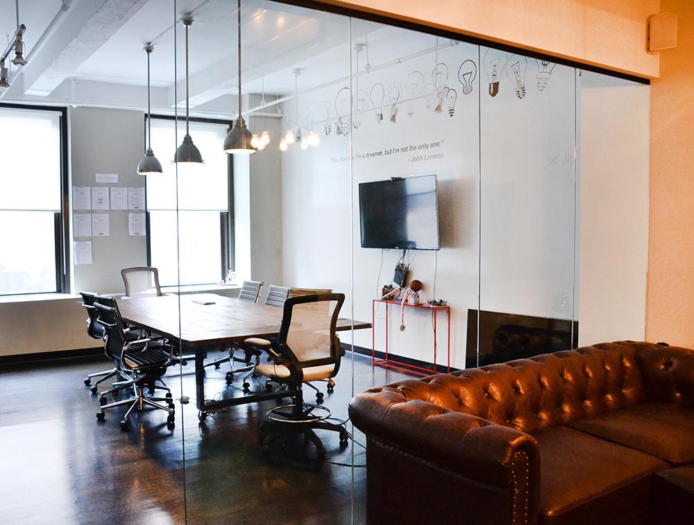 InsideSquadNYC's tweet photo. We love #Glass! We offer #Fabrication, #Repair, #Replacement & #Installation! Get an estimate today! We #getshtdone! http://t.co/xdAE6sNpMR