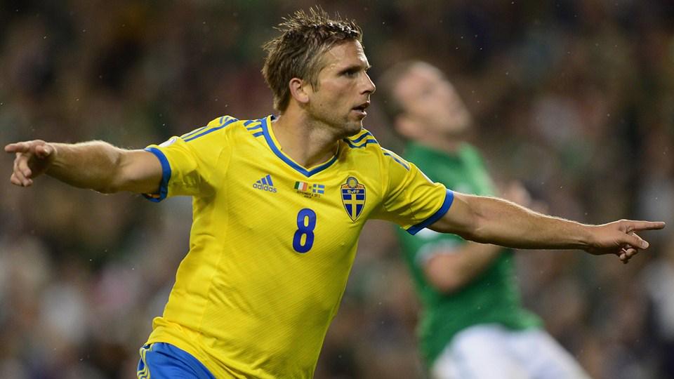 Happy birthday to Marcos Senna (39), Anders Svensson (39) and Jaap Stam (43)
 