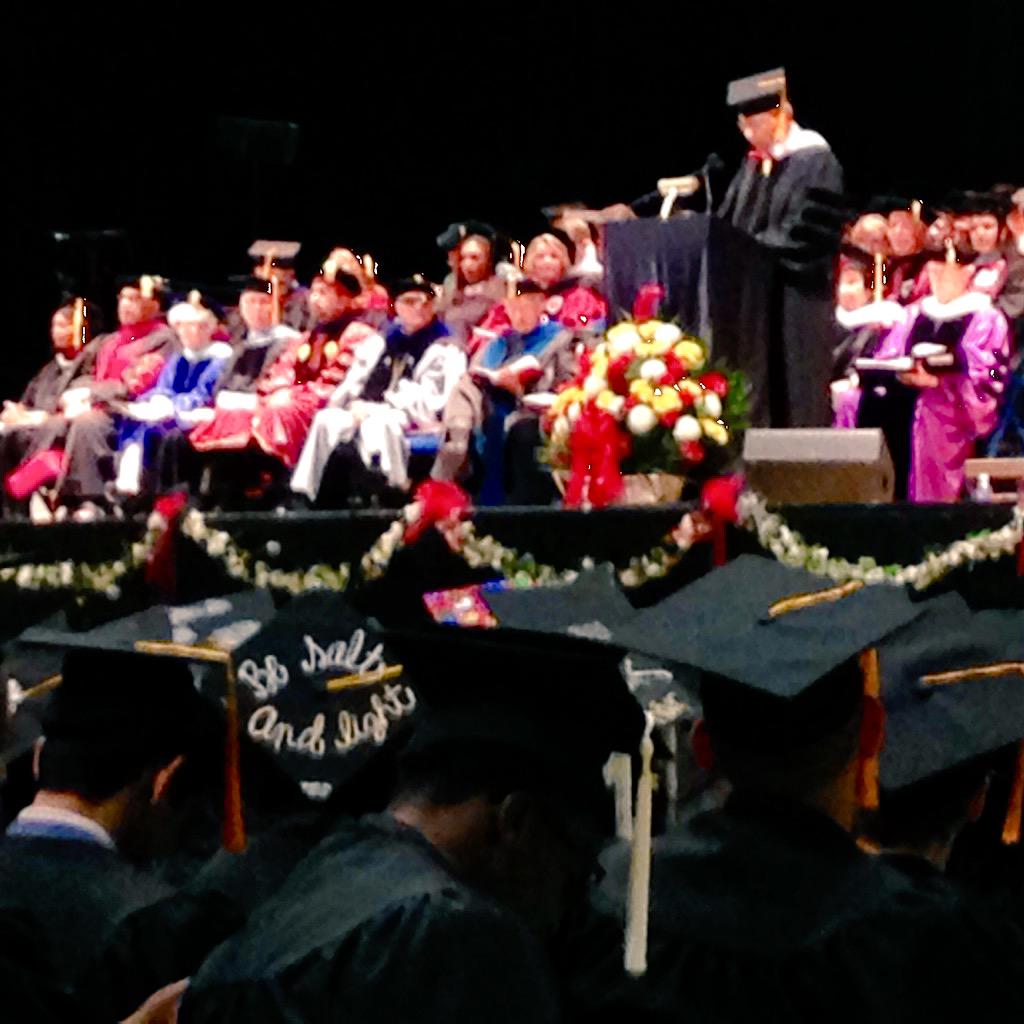 NyackSOM's tweet photo. Honorary doctorate recipient Dr. Eng speaks abt being salt & light. We see the perfect grad cap! #NyackGraduation http://t.co/idWBLDgRef