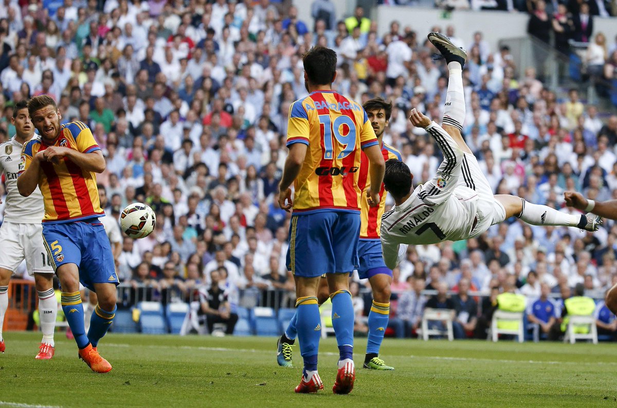 ronaldo bicycle kick twitter video download