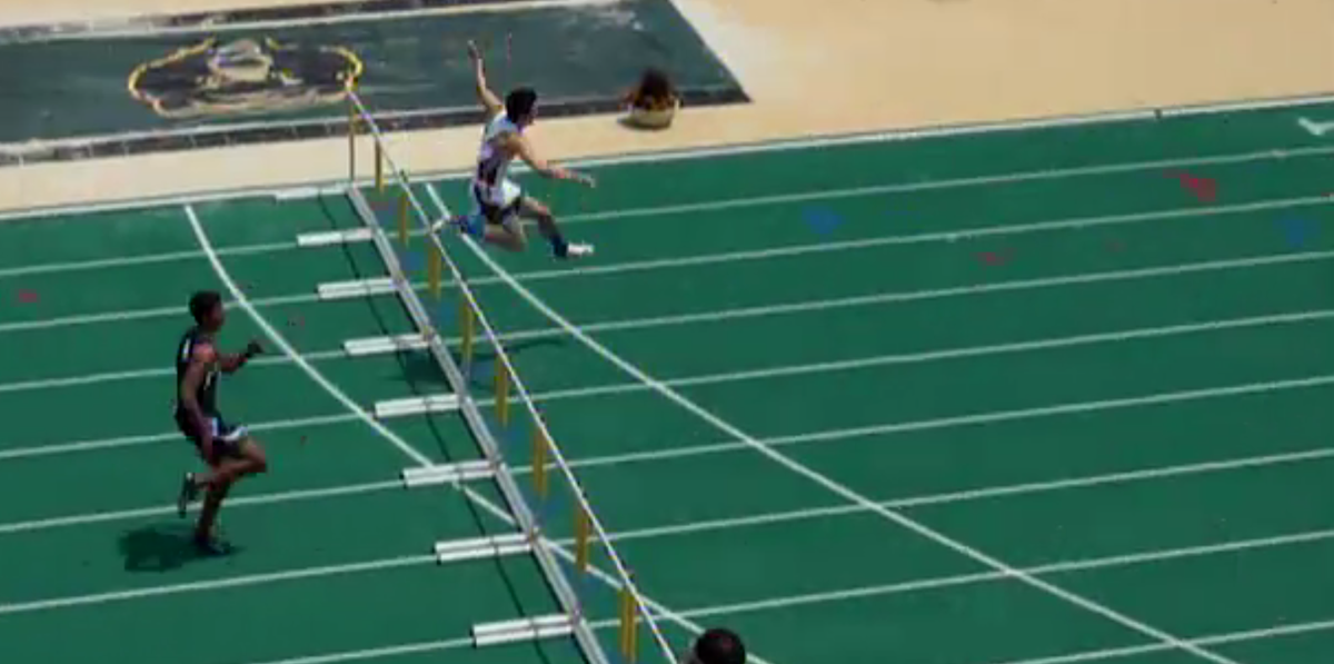 TXMileSplit's tweet photo. With a 39.06 @Lobo_Landon sweeps the 5A hurdles http://t.co/9kIo5LbkUU #TAPPSTFState http://t.co/RiFNYjXFeD