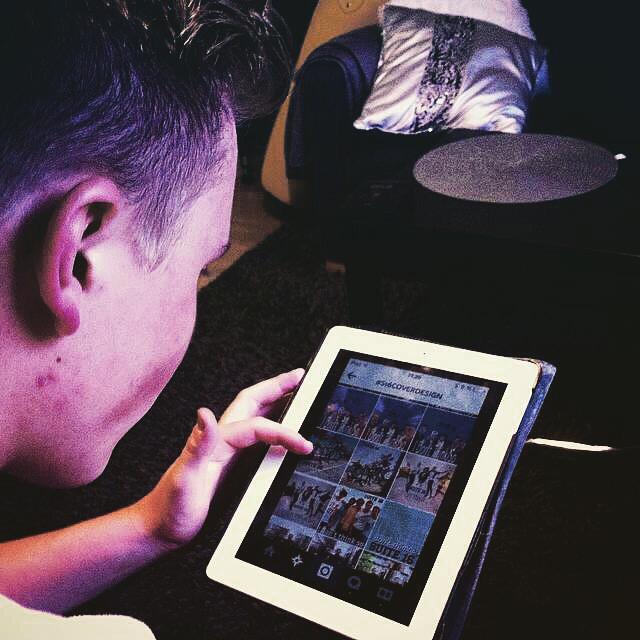 Suite16official's tweet photo. Going through some cover designs ππ #S16CoverDesign http://t.co/7LW0E57zJH