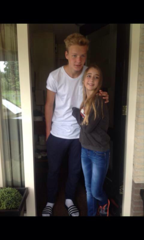 _Jennniferr's tweet photo. @0547daan daantje, geef haar een cijfer van 1/10 😏💦 http://t.co/WpSFhe8Jf5