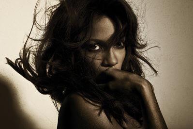   Happy birthday Rosario Dawson! ¡Feliz cumpleaños ! 