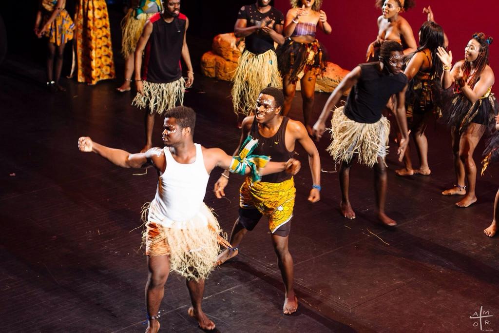 afropeg's tweet photo. Charles and Emmanuel. Having fun on stage http://t.co/bMXcfuUayE