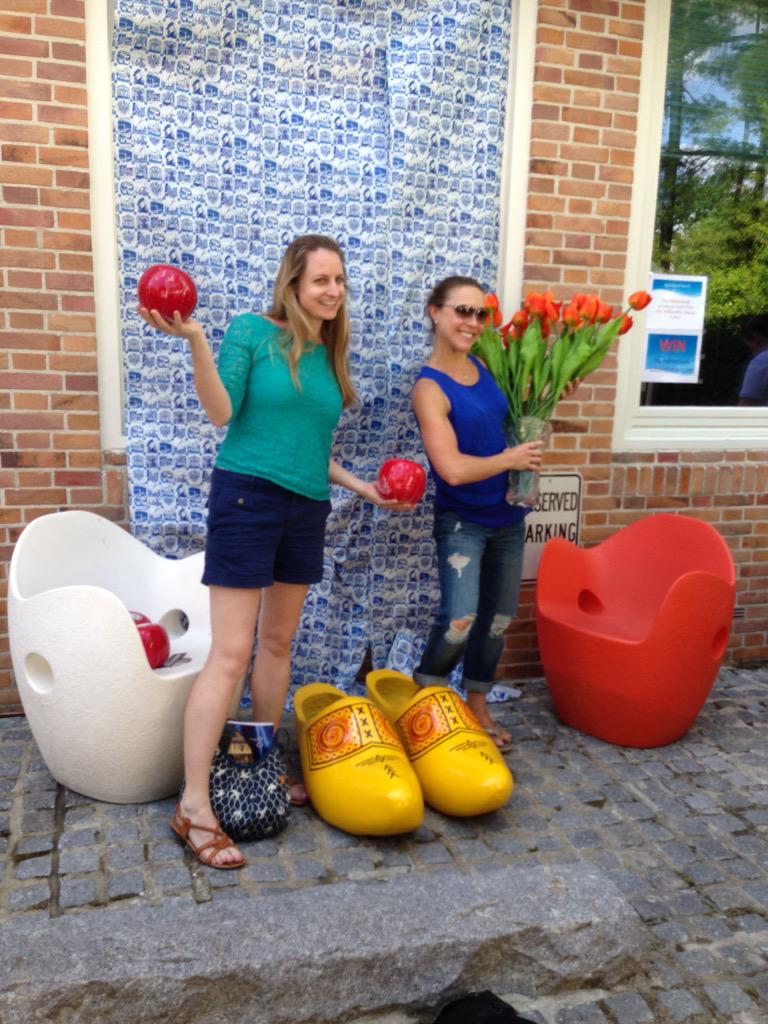 _JulietaReyes's tweet photo. #OpenNL #EUOpenhouse 3500 visitors and counting! Beautiful day! http://t.co/5SuaDoIJrq