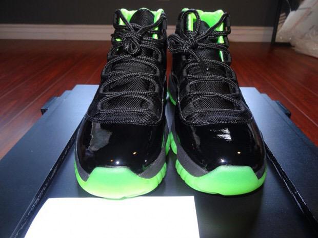 zlique's tweet photo. Air Jordan 11 'Lizard Green'
Winter 2015 http://t.co/7vPJz2Fbfu