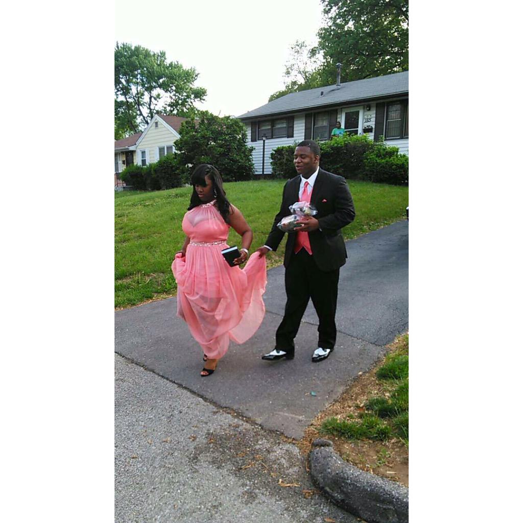 FdgHannah's tweet photo. Prom.! #NHS2k15 🔥❤️😘 http://t.co/TTPUfmd8LQ