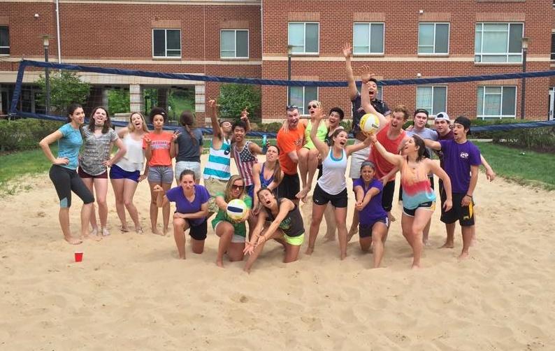 UMBCMensVball's tweet photo. End of year cookout with the women's volleyball team, women's soccer team and men's hockey team http://t.co/qAo0Bp1lGJ