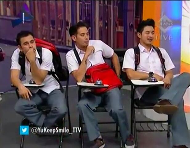 y0984553094's tweet photo. Kangen yks ,,kok sepi sih,,raja alay @sandy_svp. @veanarvian @Griaoctaviano @tomomimemo @Dikarere http://t.co/lZSlvsyUOG