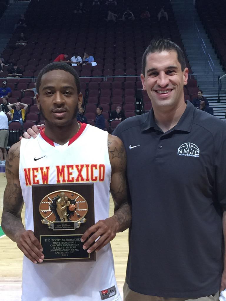 JMiller_Coach's tweet image. Congrats to Malique Trent for winning the NJCAA All Star Game Sportsmanship award#🐔TbirdNation #notatypo