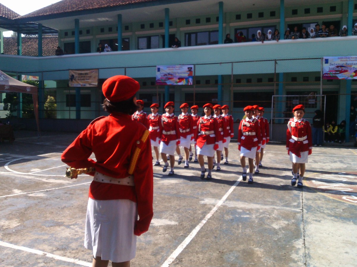 Aksi aksi yang begitu memukau dan mengagumkan para peserta LKBB Man2 Bandung