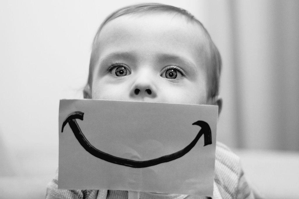 pensareamore's tweet photo. Sorria, seus inimigos vão odiar✌👊 http://t.co/kl7IpR93ux