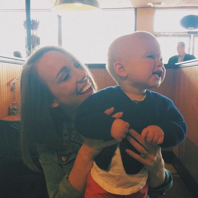 BryceEdelman's tweet photo. I love my family! Happy Anniversary @aliedelman. http://t.co/iEzxySQiMI http://t.co/jaZGT1xLMy