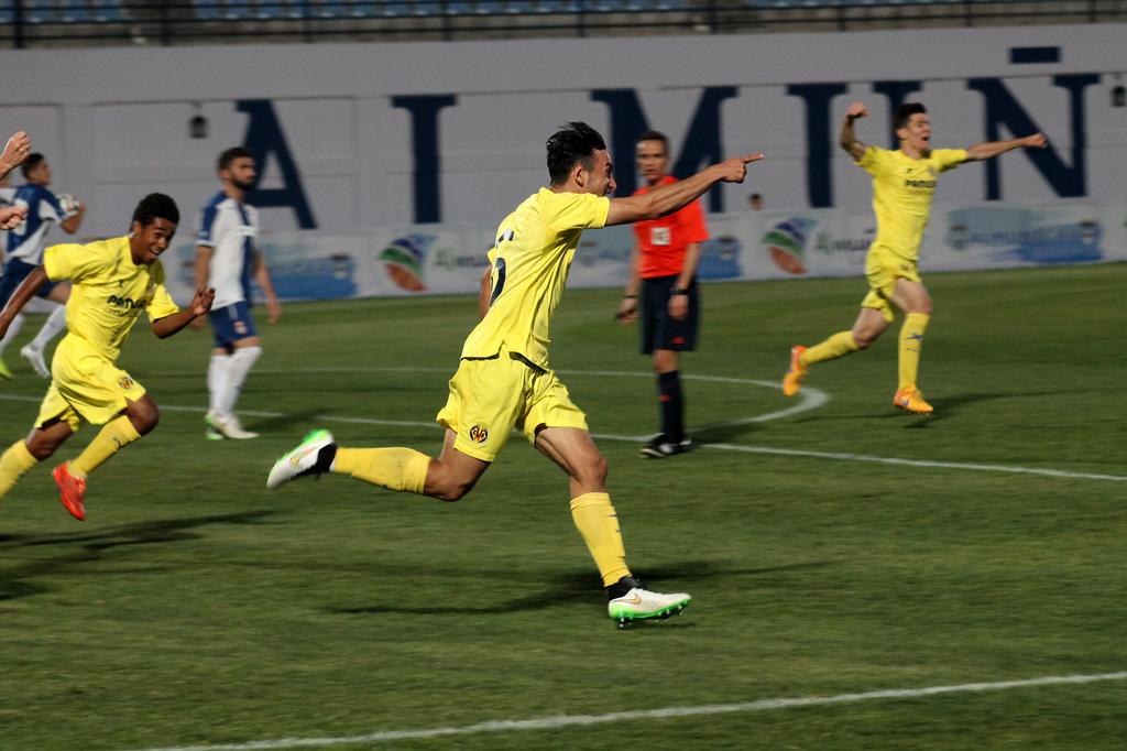 crisripoll's tweet photo. #CopadeCampeonesJuvenil El @VillarrealCF se proclama campeon con un gol de @matiherrera_96 en la prorroga. @golsmedia http://t.co/QboDAP8YwD