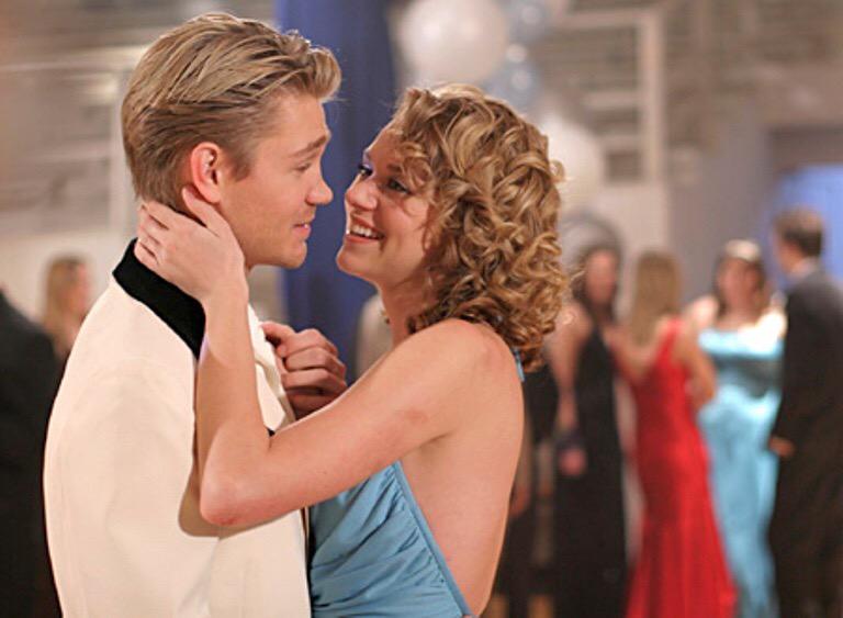 otheverything's tweet photo. In honor of prom season 😍 http://t.co/A60Dob2FRl