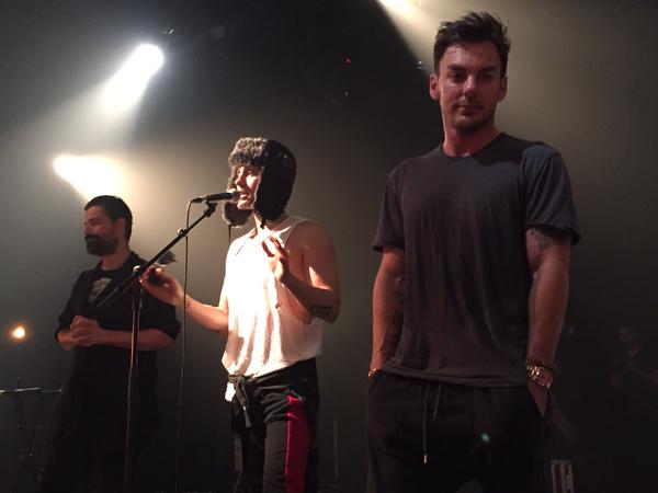 seconds_tomars's tweet photo. Show #30SecondsToMars   🙌😍⇧ http://t.co/N8zDHKy4NL