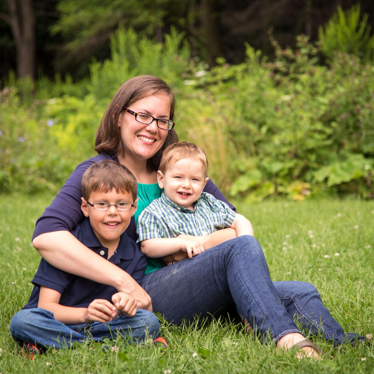 Todaysparent's tweet image. "All I want for Mother's Day is...to ditch my kids" —&amp;gt; ow.ly/MKuDK  (by TP Managing Editor @shiffer!)