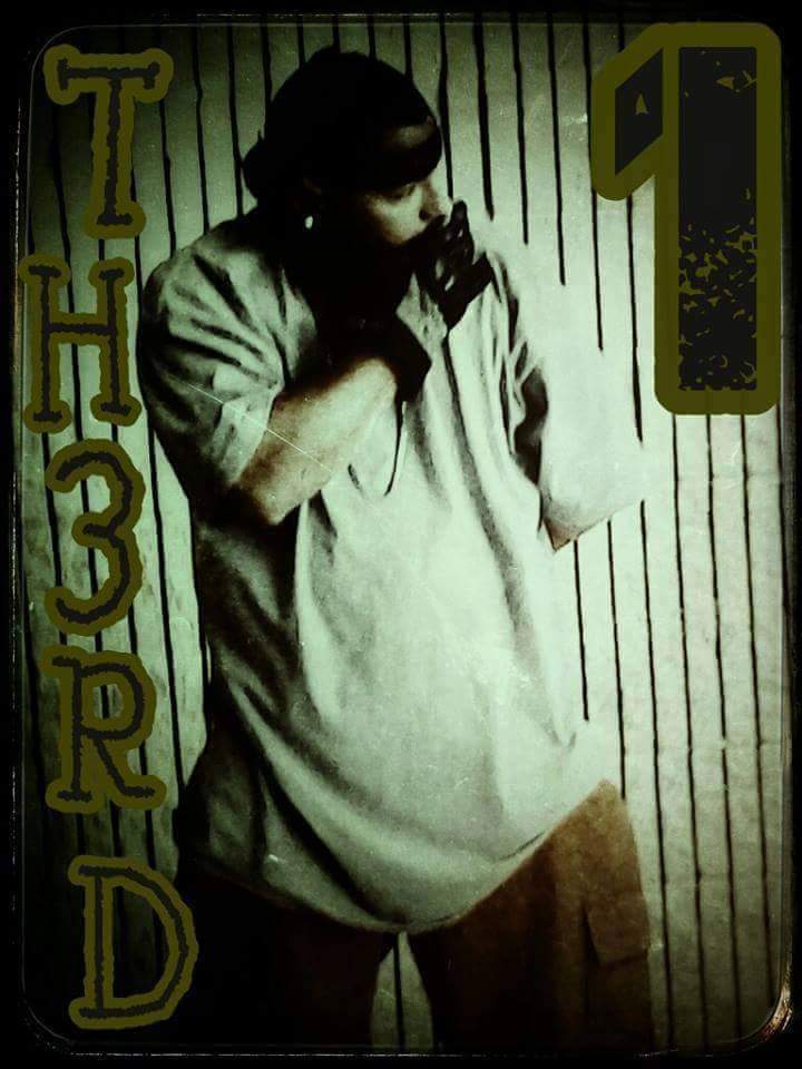 XXXPOZURE's tweet photo. #ShareIG  #Mrboss3rd1 #MarkedReckordz #CasualteemuziQ #bossshit #ThugSquad #thuglife http://t.co/WcuFtQ8Maw http://t.co/dXQ6fQndht