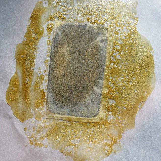applejuice14431's tweet photo. #rosin #teabagtech #terps 😉 #APE #LowTempHighPressure #solventlesshashoil #solventless #rosintech #710 #solventles… http://t.co/8ZNPwTLvv8