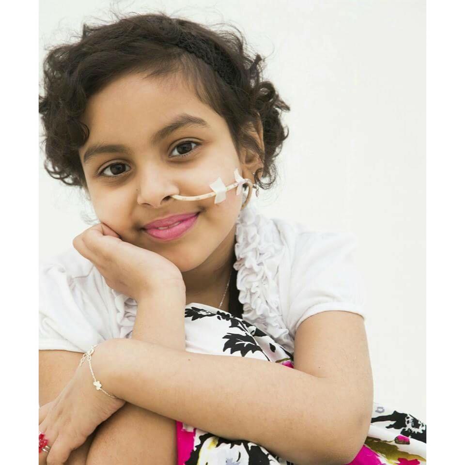 SaveAliza's tweet photo. Heaven has gained a angel @healingforaliza Aliza Zara lost her battle today at 4.39pm..luv u always x http://t.co/gYfZ5CMJyE