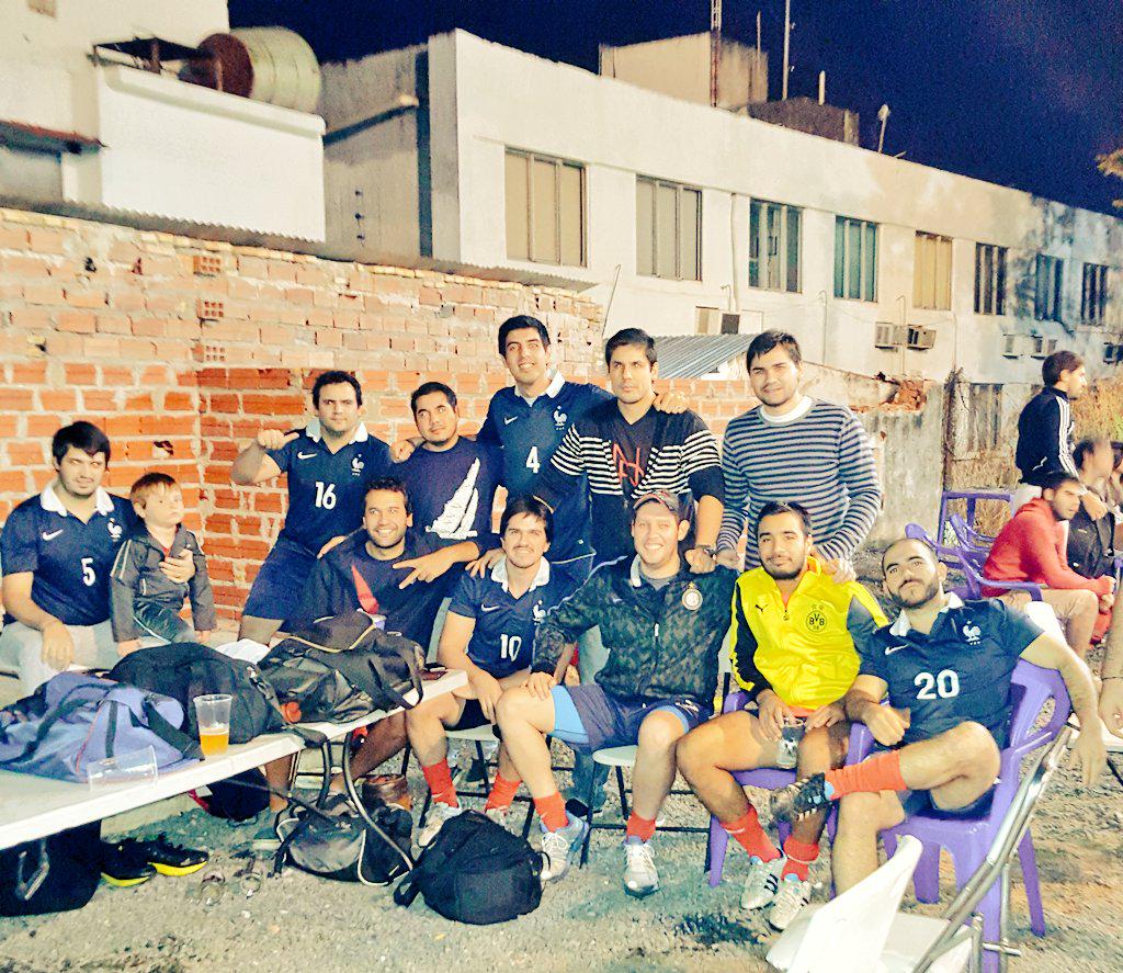 chichecorte's tweet photo. Equipo puntero @losgallos02 @cdjacquet @aldocuenca84 @vmacchi @juniorgg10 @juanrygg @Agronomo104 @Jquirogapujol http://t.co/68MUjmoBi9