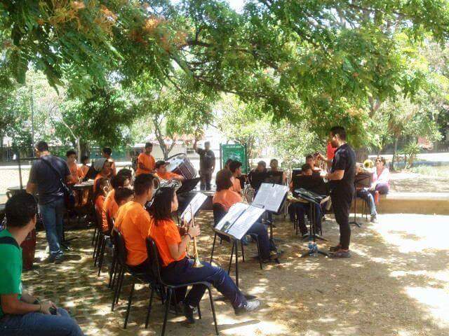 ConcertEcologico #MesMundialTierra&amp;Autismo <a href="/PR_AliPrimera/">Parque Alí Primera</a> EnsambleMetals&amp;Percusion <a href="/Nucleo23deEnero/">Nucleo 23 de Enero</a> <a href="/MendezLeo06/">Leonardo Méndez</a>