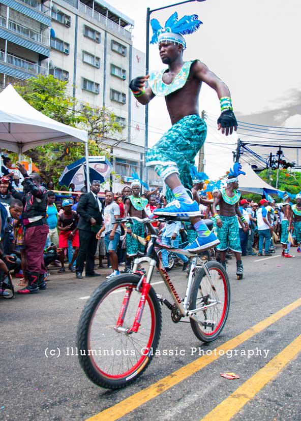illuminious's tweet photo. @LagosCarnival 2015 #Bicycle #stunt #Lagos #Awoloworoad  #Illuminiousclassicphotography @Gidi_Traffic @omojuwa http://t.co/71ldSx9P1p